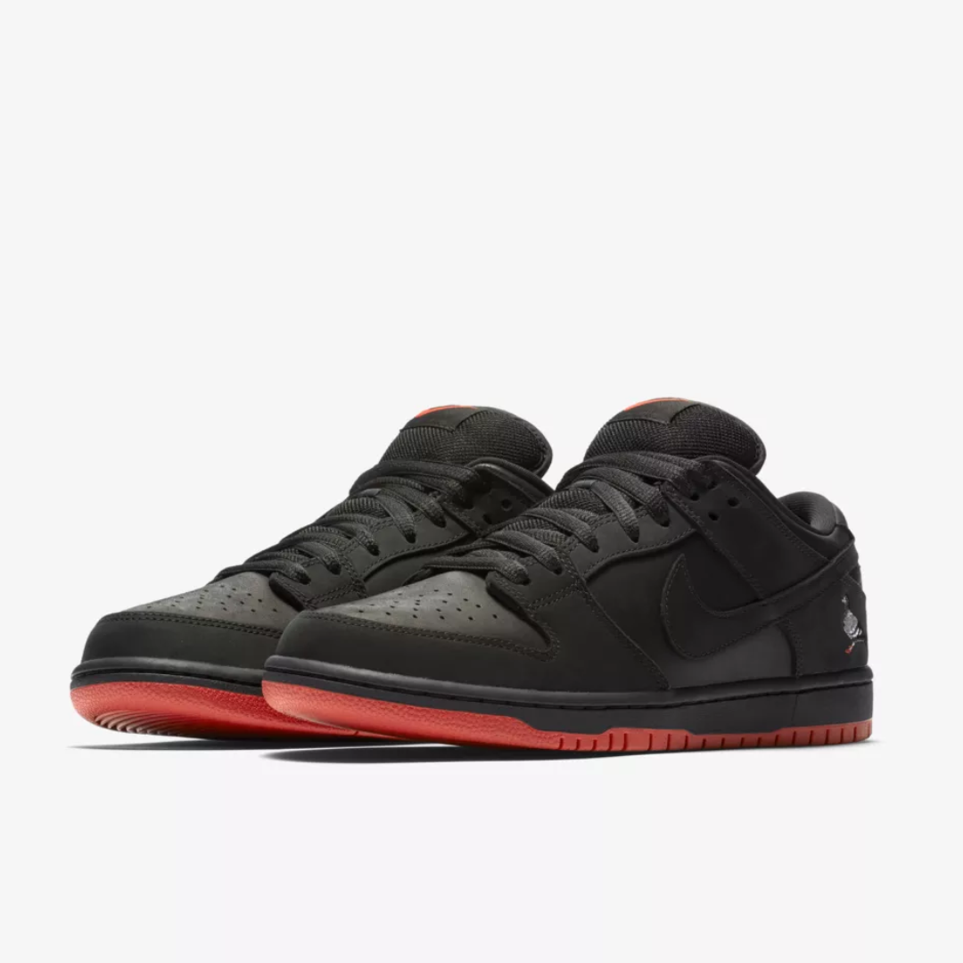 Black Pigeon